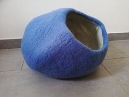 Filzhöhle Blau Katzenhöhle 45 cm von Hand hergestellt