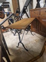 Vintage-Tisch mit Gusseisen-Gestell