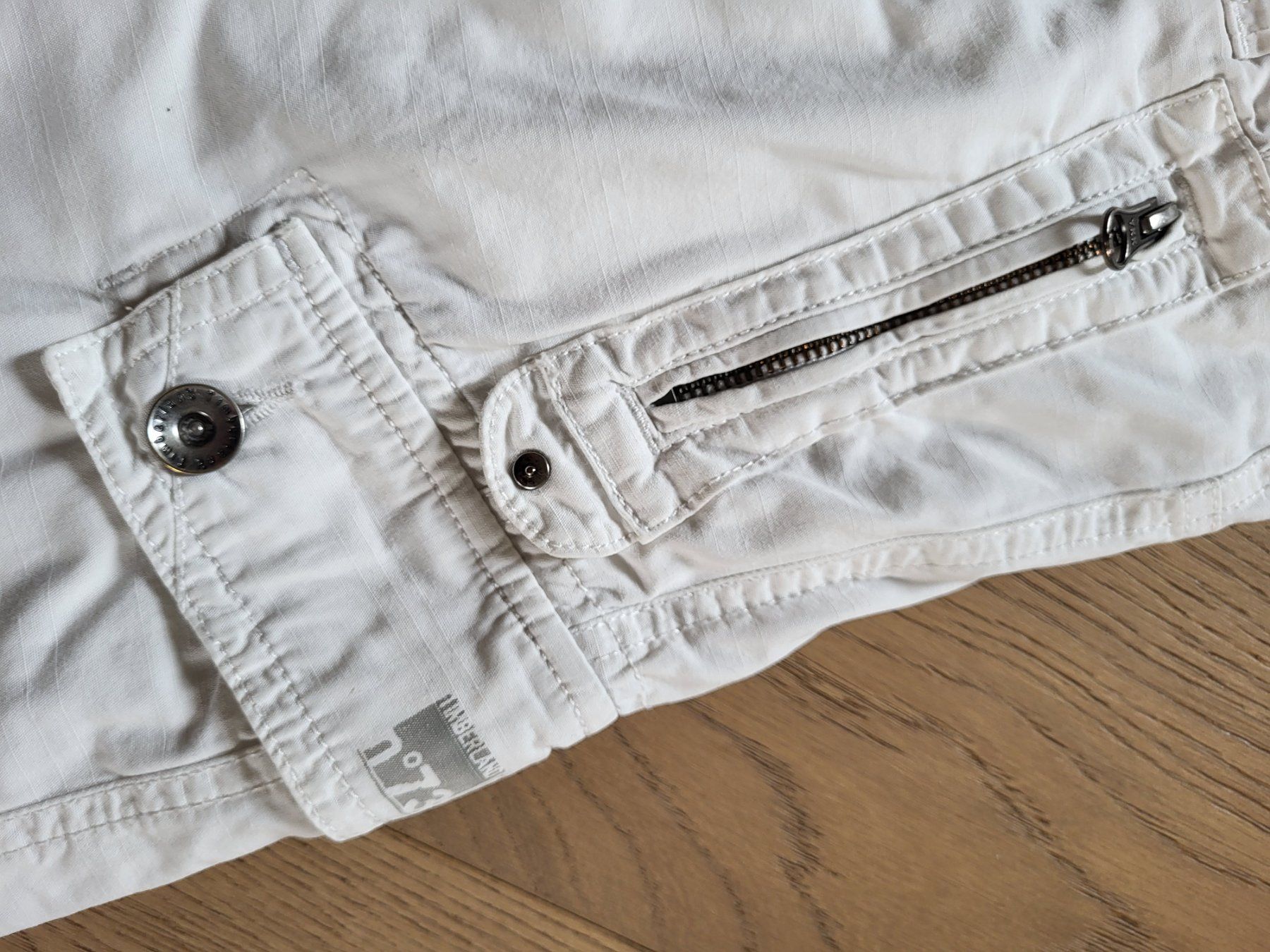 Timberland Pantaloni: Timberland - Short / kurz Hose - 8 ans -128 CMS – Usato da Zumikon venduto da cozurich 2
