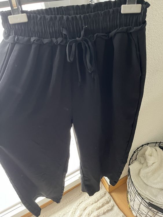 Pantalons: Schwarze Stoffhose Gr. XS – D'occasion à Diepoldsau par Sonne14 1