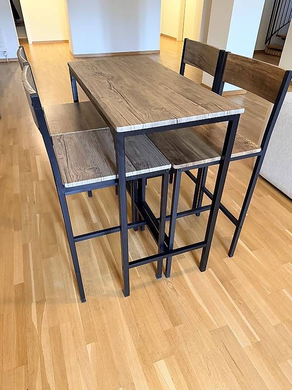 Set di tavolo e panche: Vends table haute et 4 chaises hautes – Usato da Lavigny venduto da fdo01 2