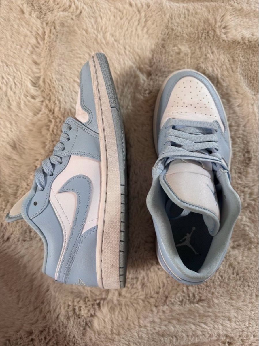 Jordan Scarpe da donna: Jordan 1 Low White Ice Blue – Usato da Netstal venduto da Djukaxgajic01 3