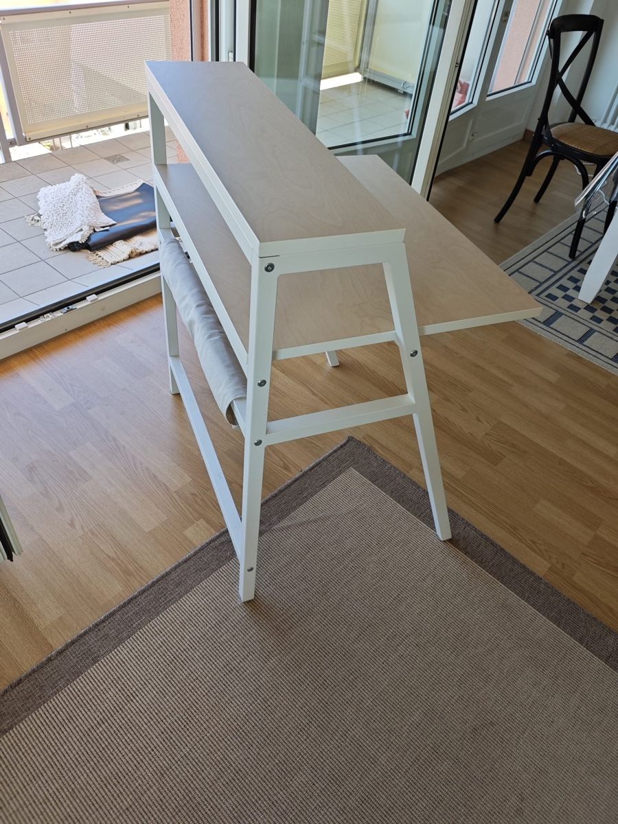 Ikea Scrivanie: Ikea desk – Nuovo (secondo la descrizione) da Rümlang venduto da ele_btg9 2