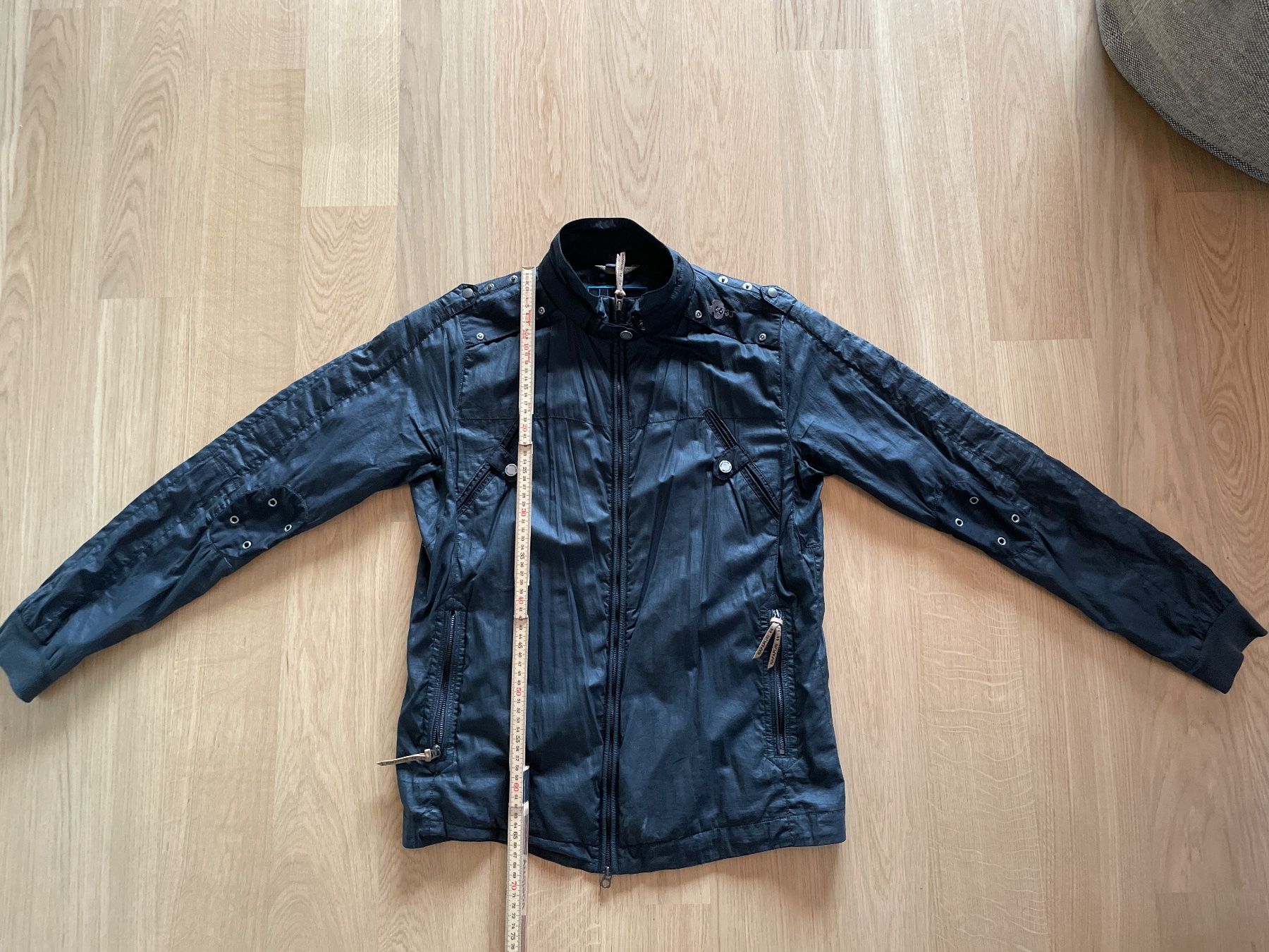 Napapijri Giacche: Jacke Napapijri L – Usato da Basel venduto da pilzliii