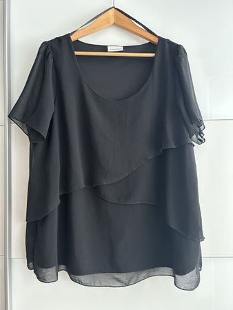 Schwarze Luftig-leichte Bluse Gr. 48/50 Sommerlich elegant