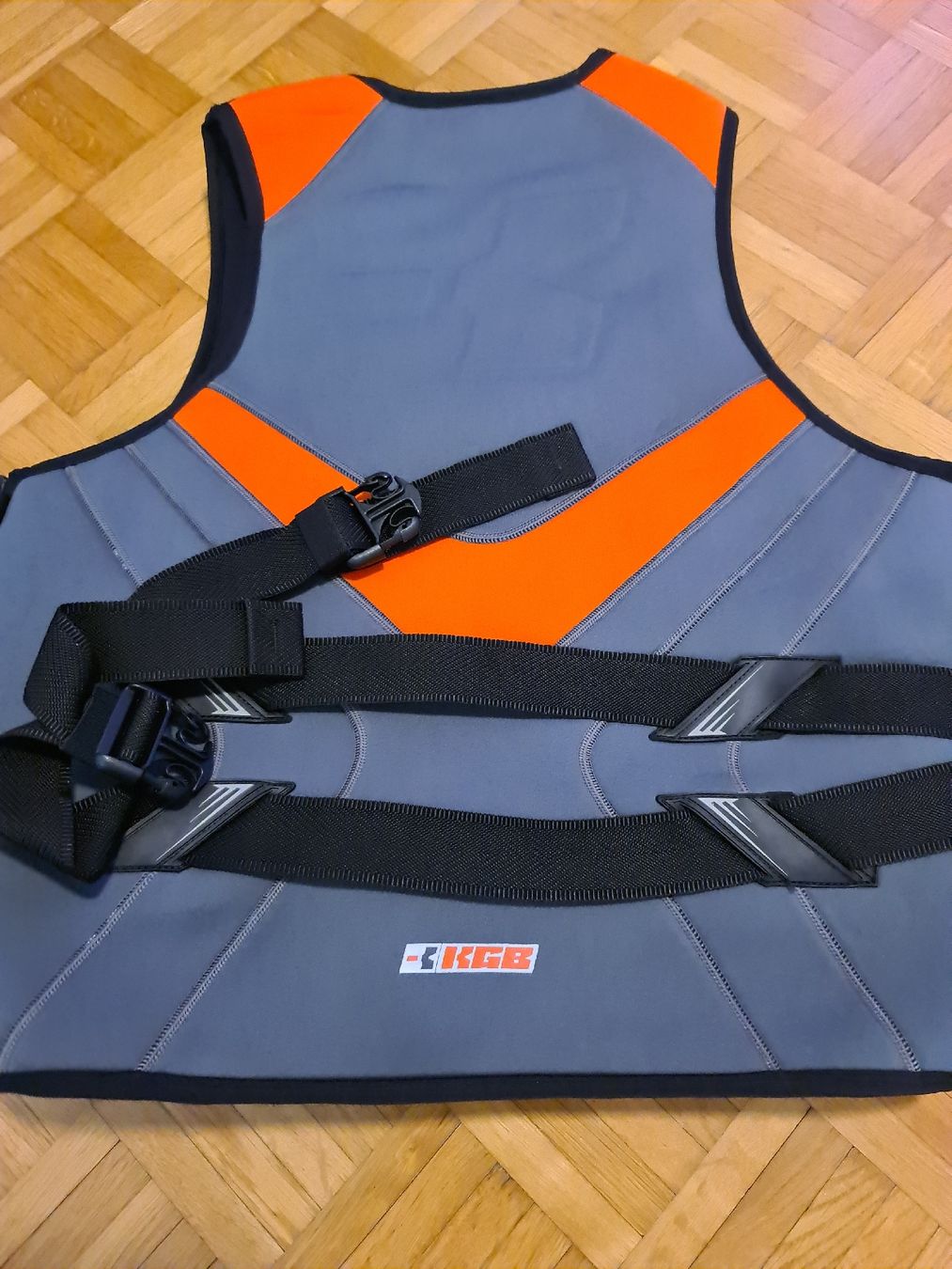 Giacche: KGB Select Mens Life Jacket - Black/Silver – Nuovo e nell'imballaggio originale da Thun venduto da erh_fs86 2