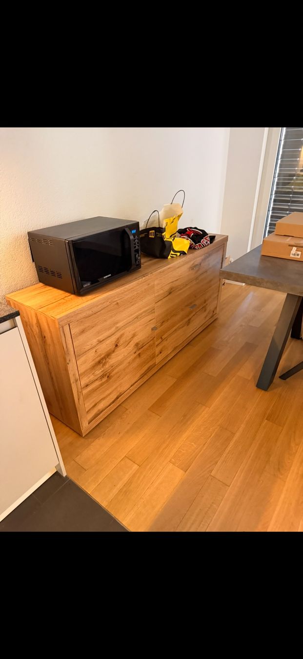 Cassettiere: Sideboard Holzmöbel gute Zustand 180cm – Usato da Ittigen venduto da Mjs_327