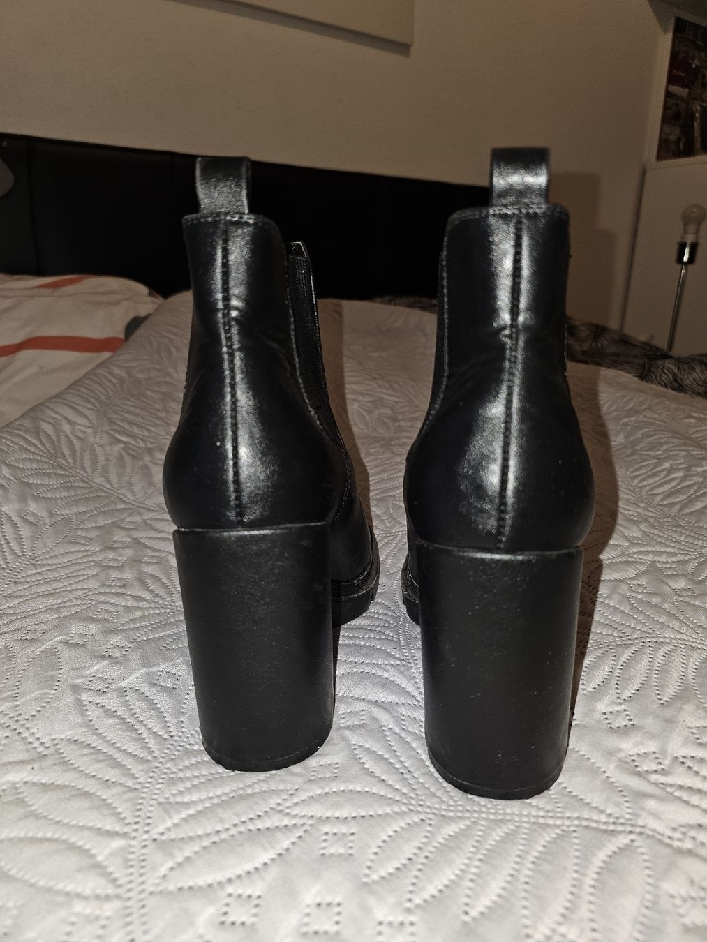 Scarpe da donna: Bottines noires élégantes à talons hauts – Nuovo (secondo la descrizione) da Tecknau venduto da ani_8k9j 2