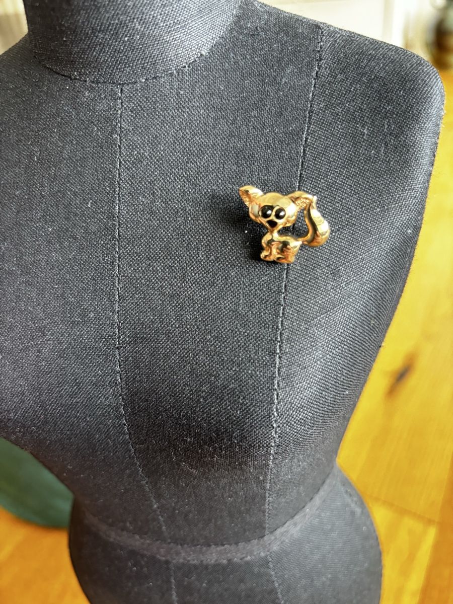 Spille & Fermagli: Brosche von Hund schmuck – Usato da Seewen SZ venduto da buqe 1
