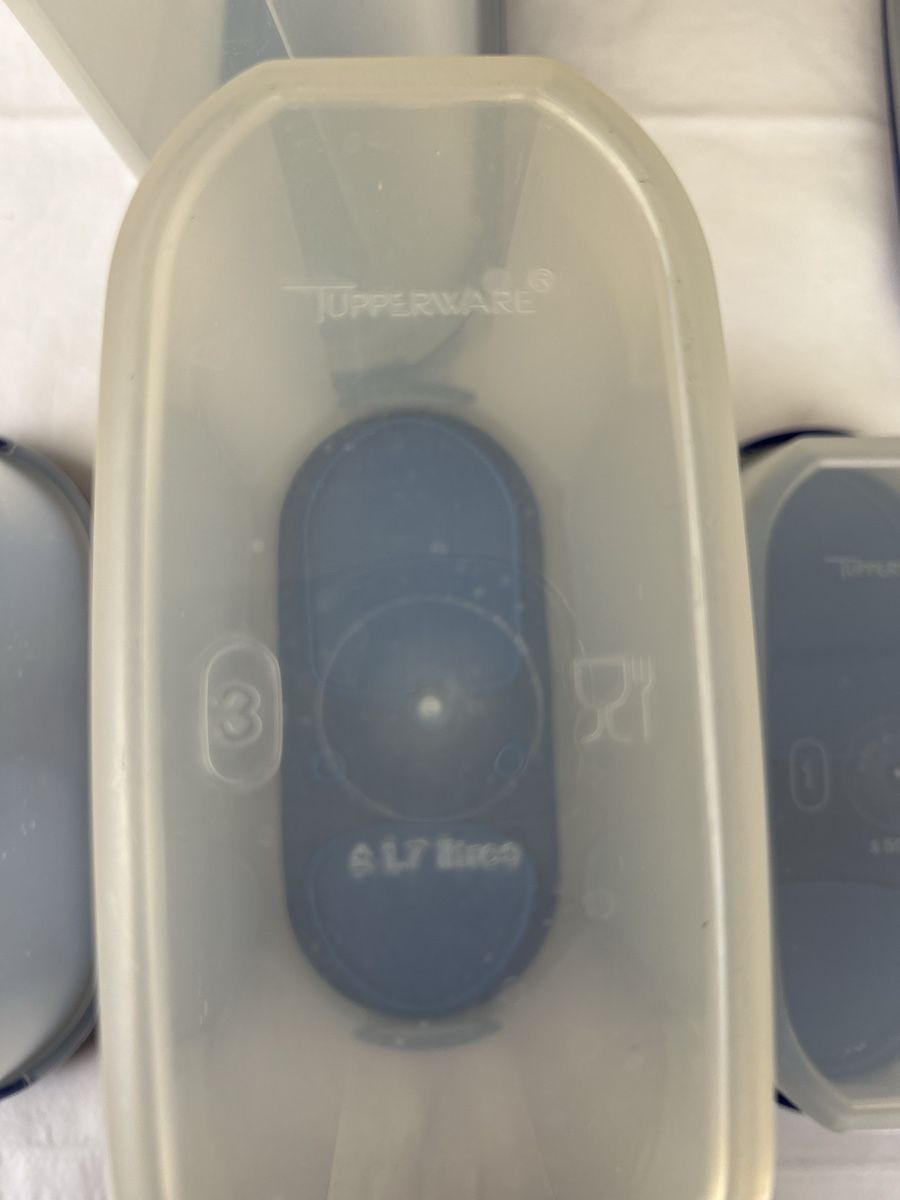 Tupperware Contenitori & Simili: Lot de 7 boîtes de conservation Tupperware – Usato da Prangins venduto da bbice_8 4