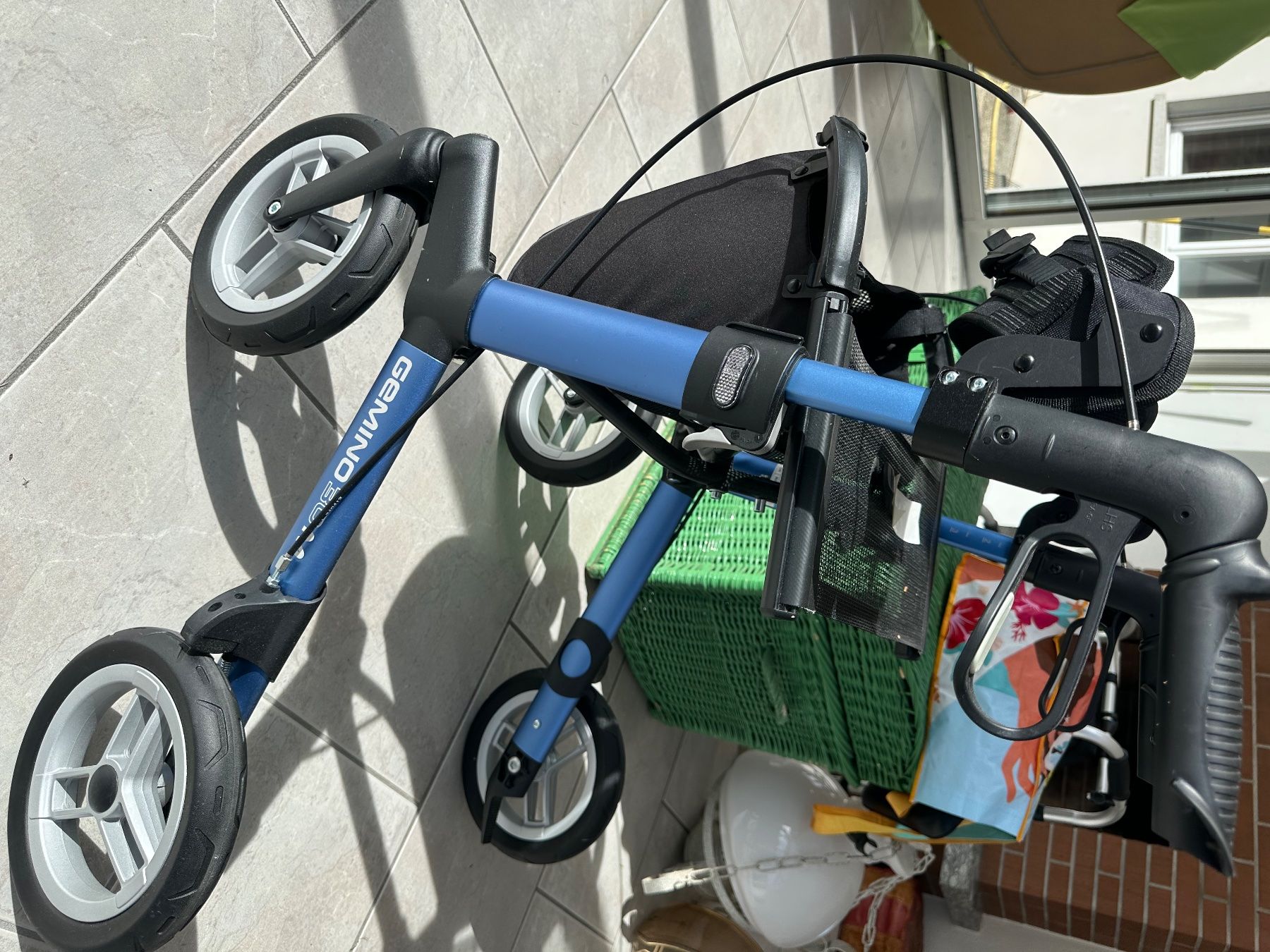 Aides à la marche: Rollator – D'occasion à Hüttwilen par bengeler12 1