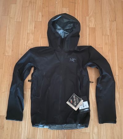 Arc'teryx Beta SL Jacke, Schwarz, Grösse M, Neu mit Etikett