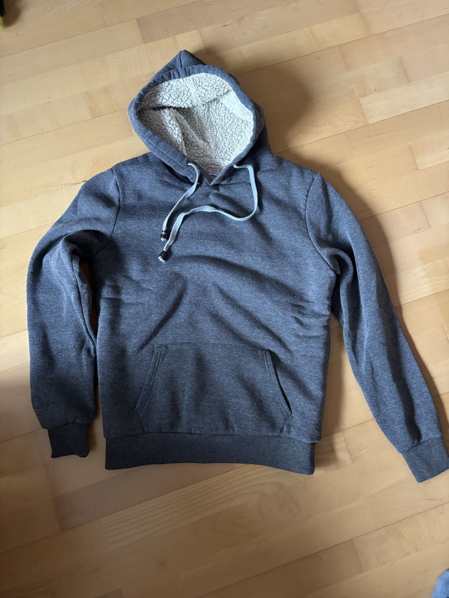 Maglioni & Felpe: Kapuzen Pulli L – Usato da Kesswil venduto da Branca-01 3