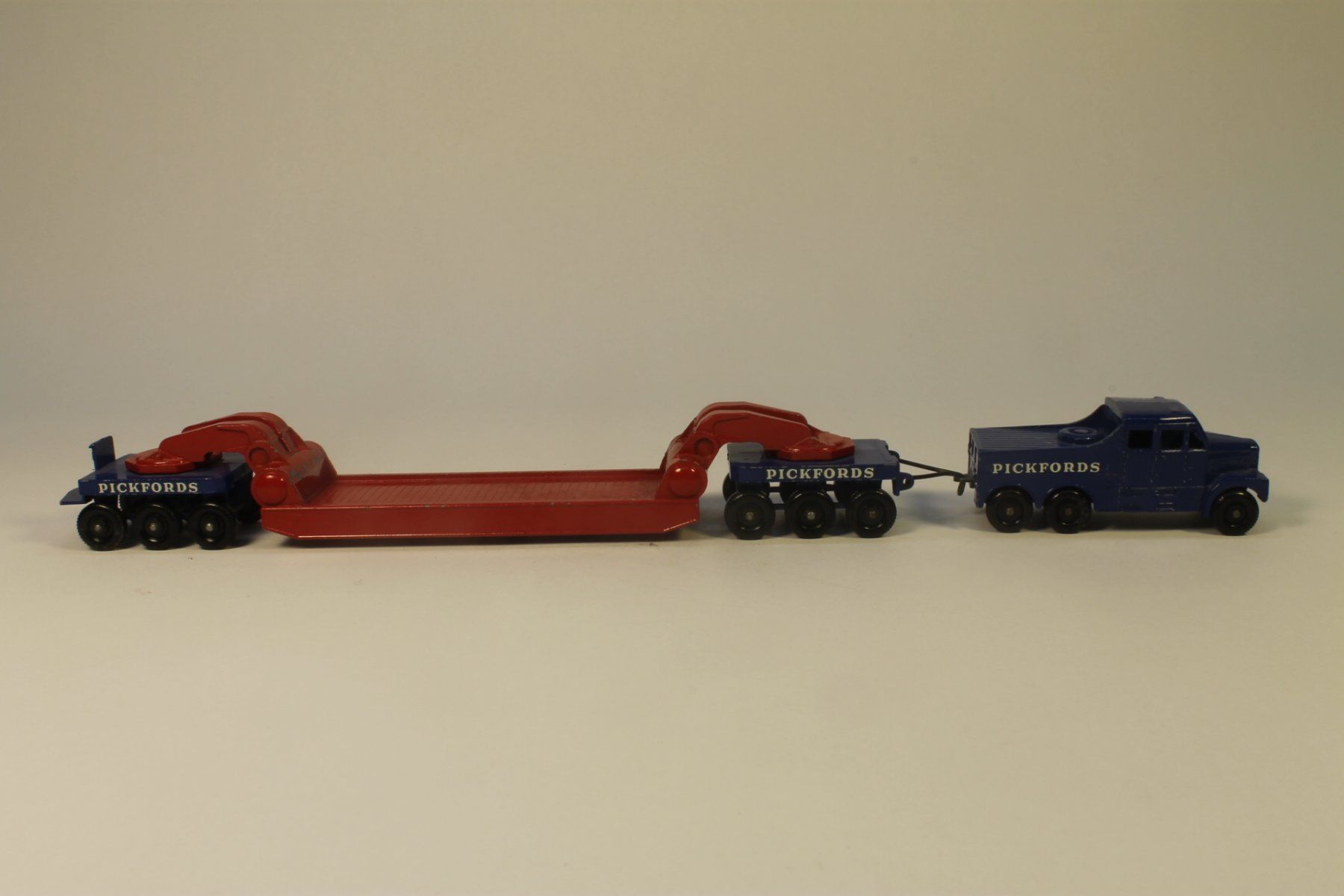 Matchbox Modellautos: Matchbox Major Pack M6A Pickfords 200 Tons Crane Transporter – Gebraucht aus Zofingen von Trukli58 1