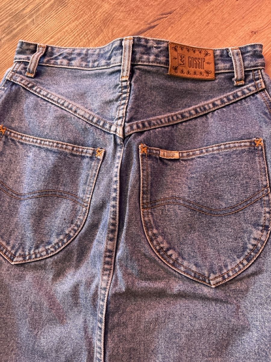 Lee Gonne: Lee Gossip Jeans Skirt Y2K – Usato da Bern venduto da LoveVintageY2K 3