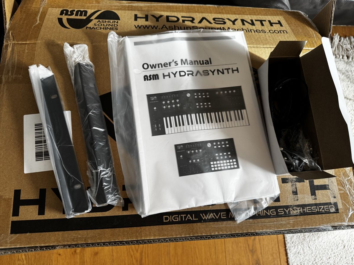 Instruments de musique: ASM Hydrasynth Desktop mit vielen Soundsets! – D'occasion à Zürich par 1cut2 5