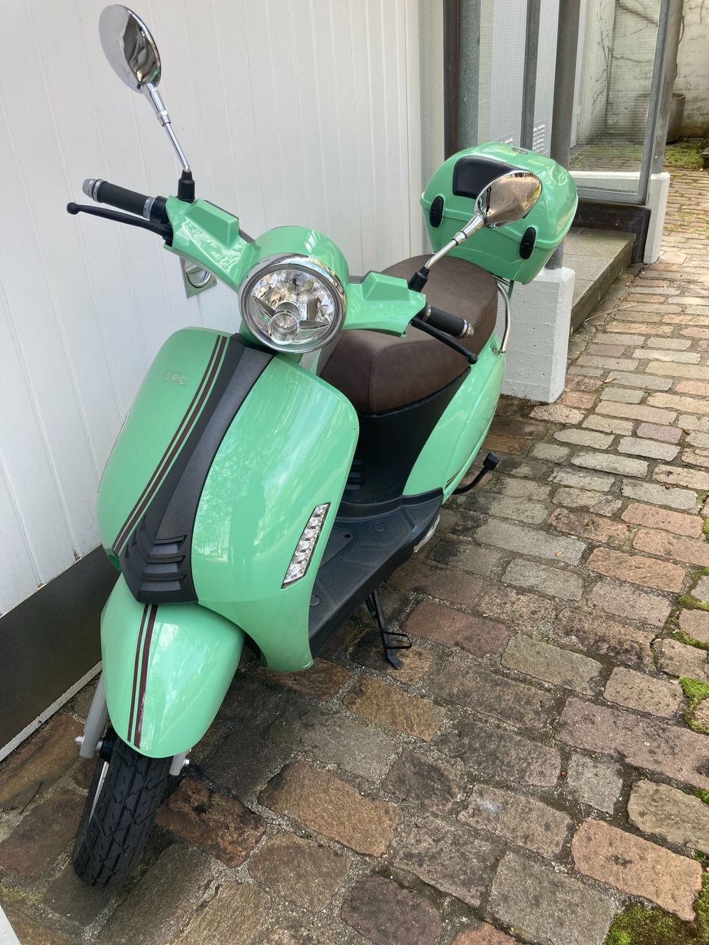 Scooter: Elektro Roller – Usato da Rüschlikon venduto da Turi40