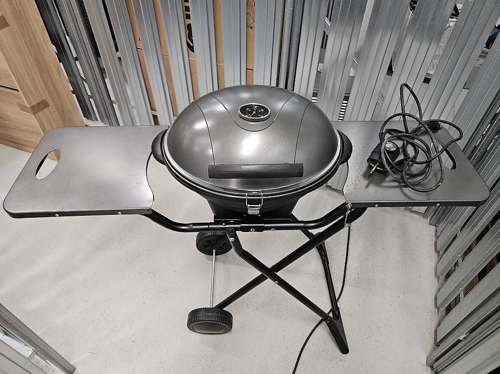 Griglie: Grill elettrico con carrello – Usato da Capolago venduto da men_sbb5