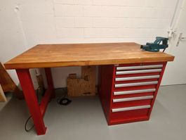 Robuster Werktisch für Hobbywerkstatt & Gewerbe