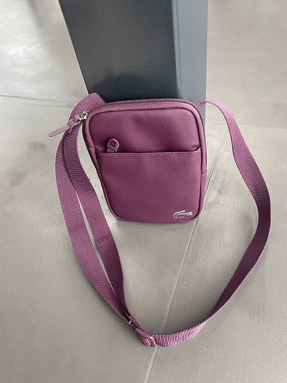 Taschen: Sacoche Lacoste – Gebraucht aus Areuse von Nic_wd9n 3