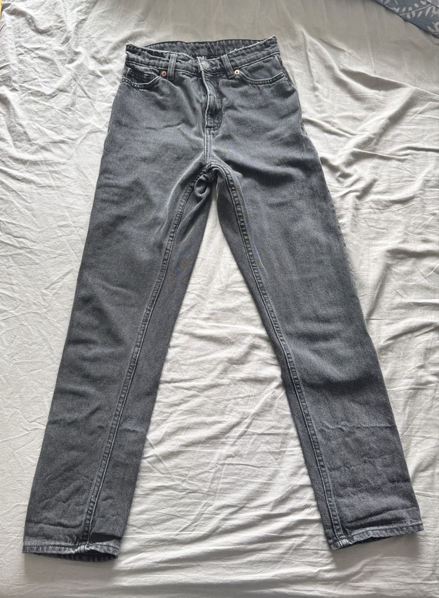 Monki Jeans: Damenjeans Monki High Relaxed Gr. 24 – Gebraucht aus Landquart von Happyhippo42
