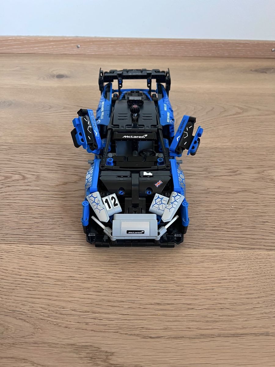 Mclaren Modellini d'auto: LEGO Technic McLaren Senna GTR blue used – Usato da Gelfingen venduto da Chudo 3