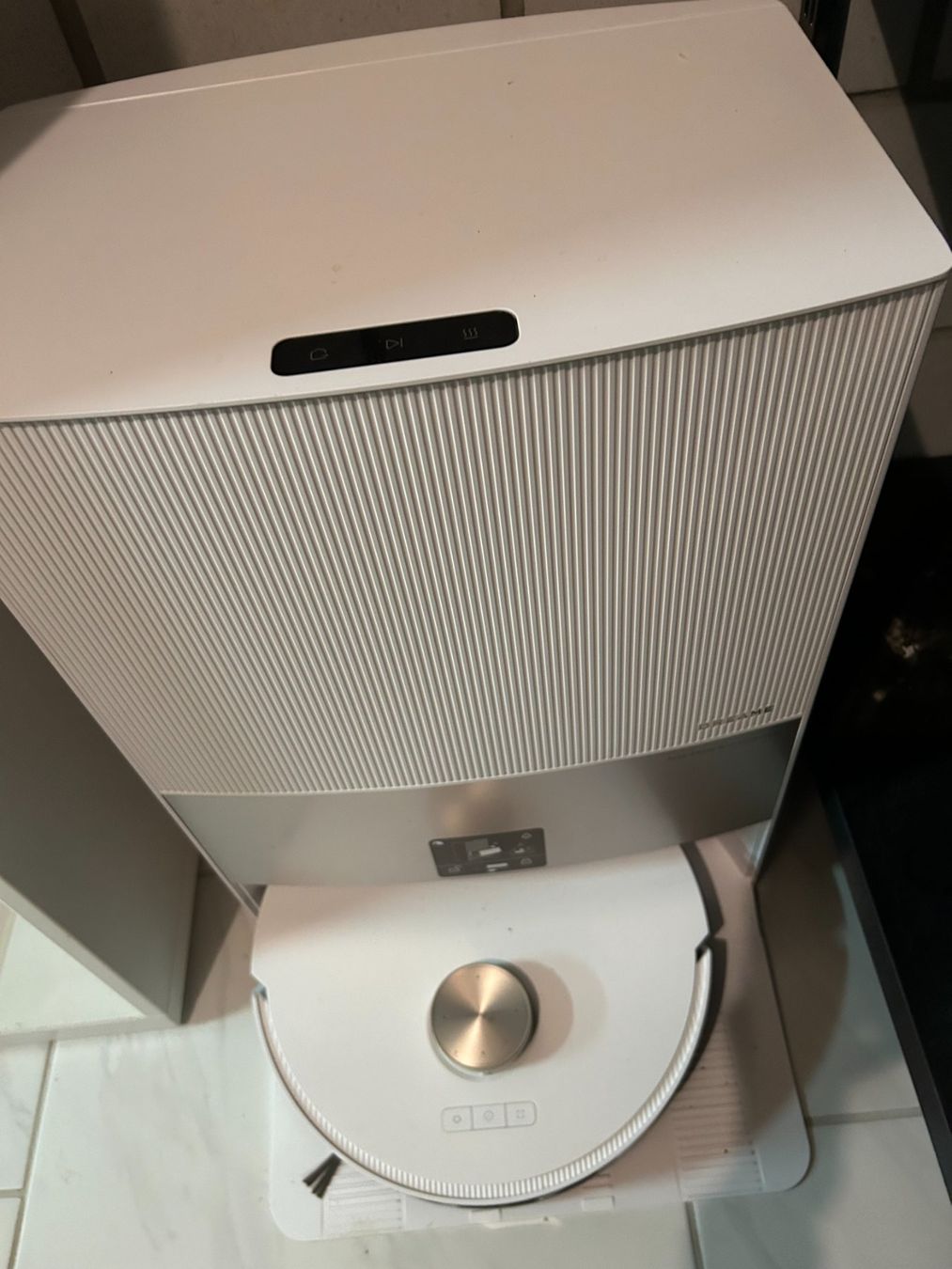 Tutte le macchine: Saug und Wisch Roboter von Dreame – Usato da Wittinsburg venduto da Leuchtturm05 1