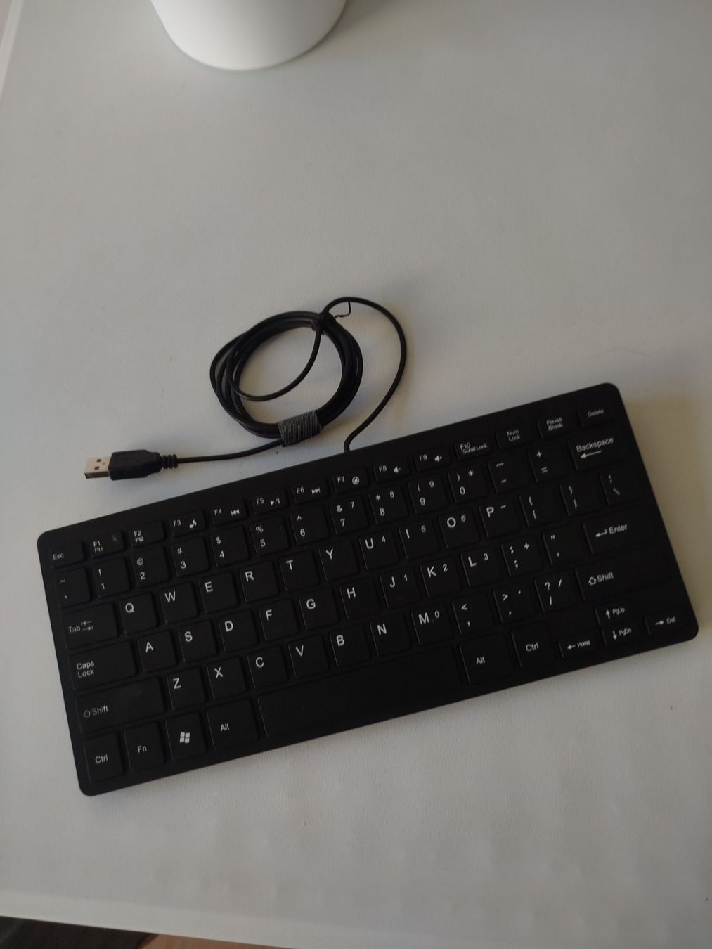 Tastiere: Praktische USB Mini Tastatur – Usato da Basel venduto da Danjimaru