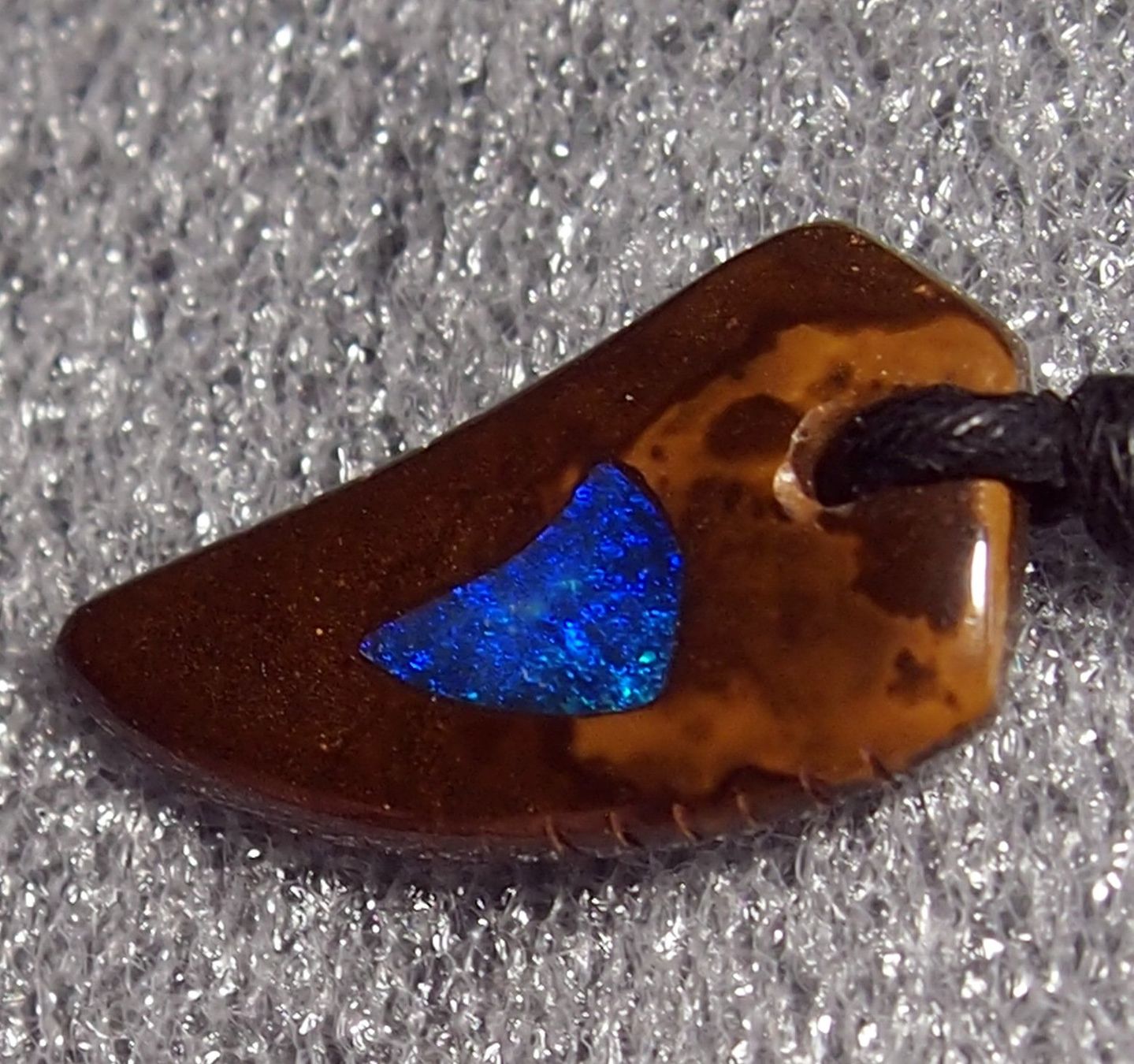 Pietre preziose: 22 ct.  Koroitopal mit Blackopal-Einlage, TOP-Funken! – Nuovo e nell'imballaggio originale da Reinach BL venduto da Marcopal 2
