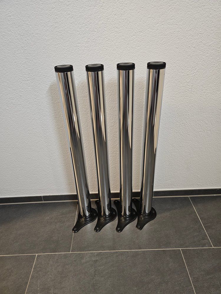 Altri mobili: Tischbein, Designfuss - 4 Stück, Chrom – Usato da Boppelsen venduto da win_dxm9