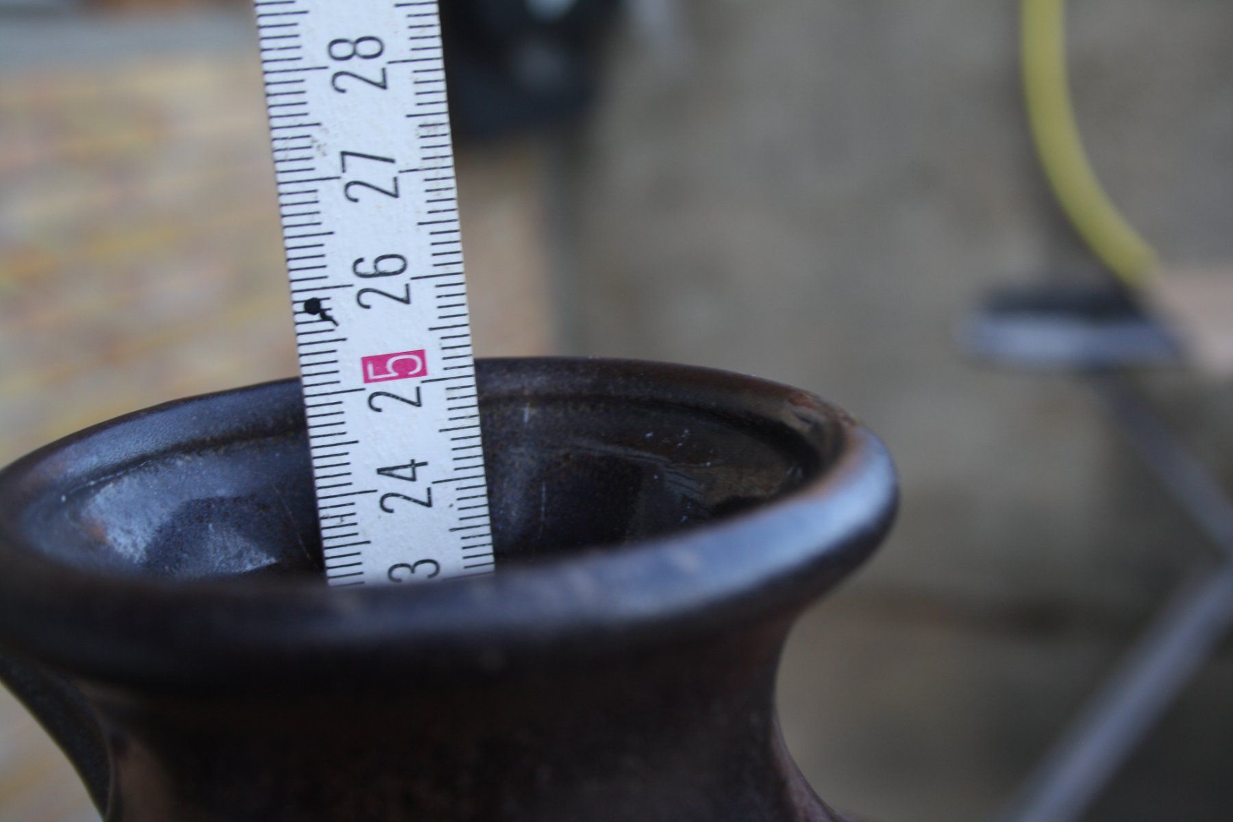 Tutte le decorazioni: VINTAGE  VASE KRUGVASE – Usato da Wauwil venduto da Pneuedy 4