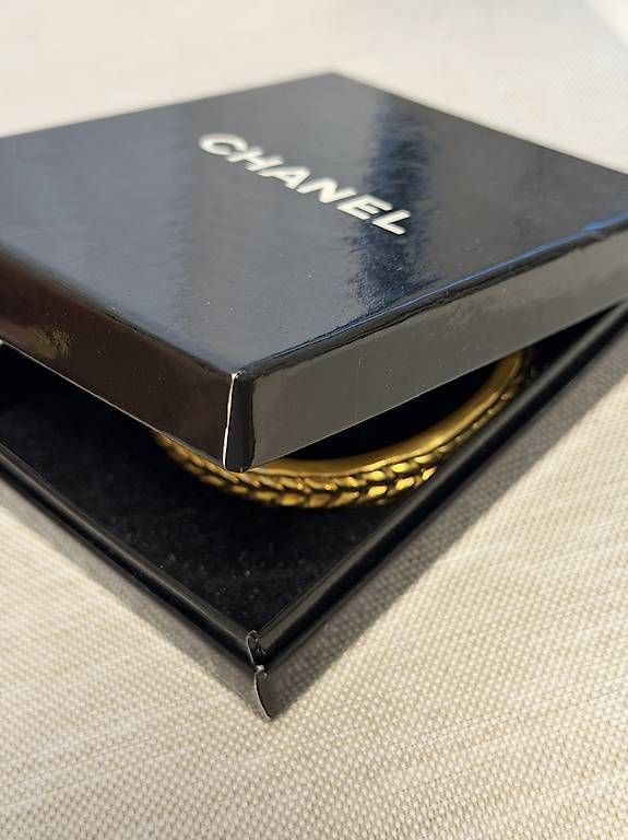 Armbänder & -reifen: Chanel Vintage Armband – Gebraucht aus Dübendorf von malina7797 4