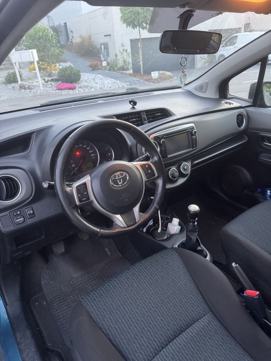 Toyota Automobili: Toyota yaris  – Usato da Villmergen venduto da hak_6ybf 5