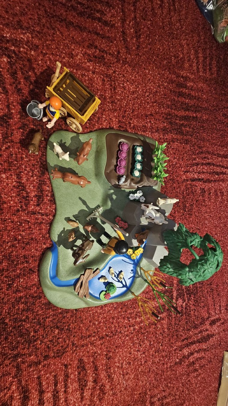 Playmobil Jouets: Playmobil Bauernhof-Feld 3124-A – D'occasion à Rudolfstetten par Hoppel17
