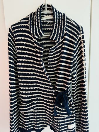 Odd Molly Strickjacke blau weiss gestreift Grösse 2