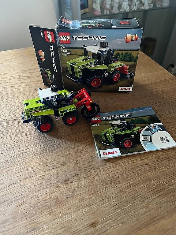 Lego Kit di costruzioni: Mini Claas Xerion 42102 mit OVP – Usato da Olten venduto da Einwegparadies