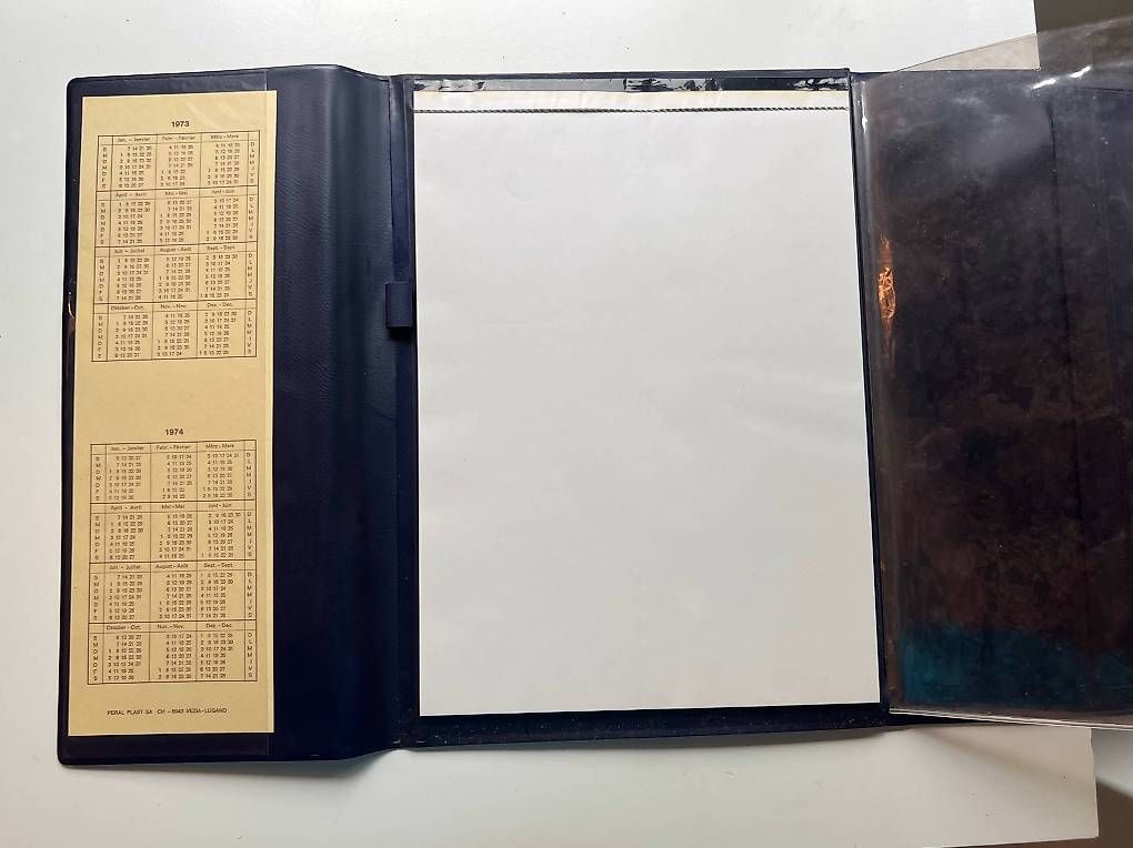 Tous les timbres: Porte document Singapore Airlines 1973/74 – D'occasion à Grand-Lancy par Limane 1