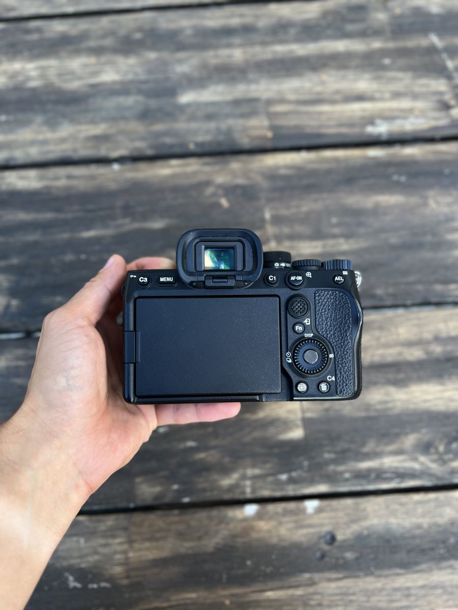 Sony Fotocamera: Sony A7IV – Nuovo (secondo la descrizione) da Eschenz venduto da luc_5ry2