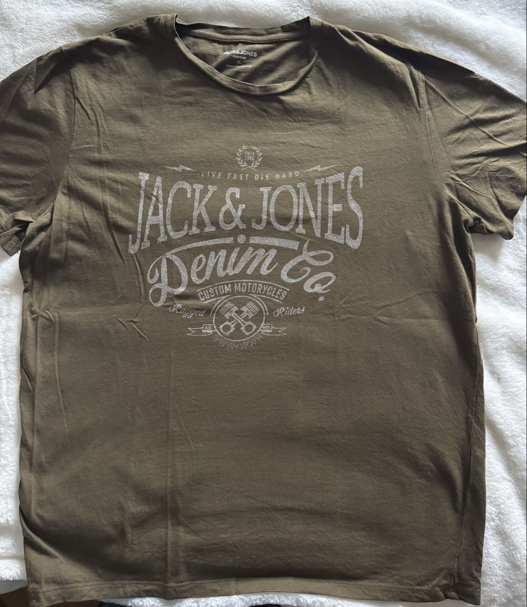 Jack & Jones T-shirt: T shirt Jack&Jones gr XL – Usato da Boudry venduto da cranslove