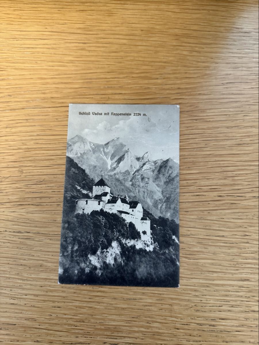 Cartoline postali: Schloss Vaduz mit Rapenstein – Usato da Murgenthal venduto da Tina_4055