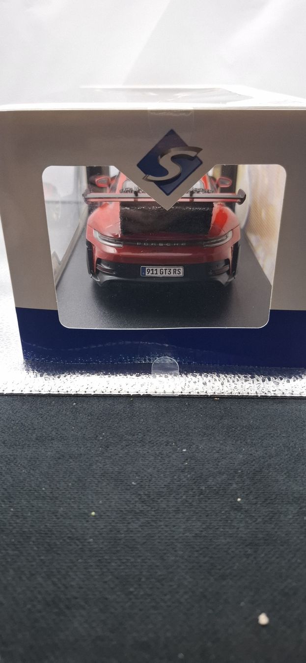 solido-porsche-gt3-rs-1-18-neu-und-originalverpackt-in-gipf-oberfrick