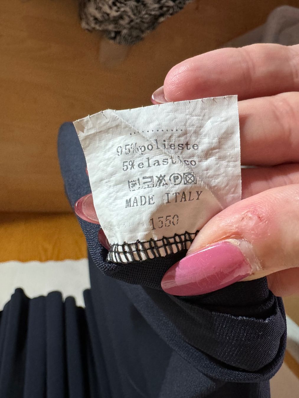 Kleider: schwarzes Kleid von Gwendy Paris Gr. S – Gebraucht aus Grosswangen von second_hand_dress 5