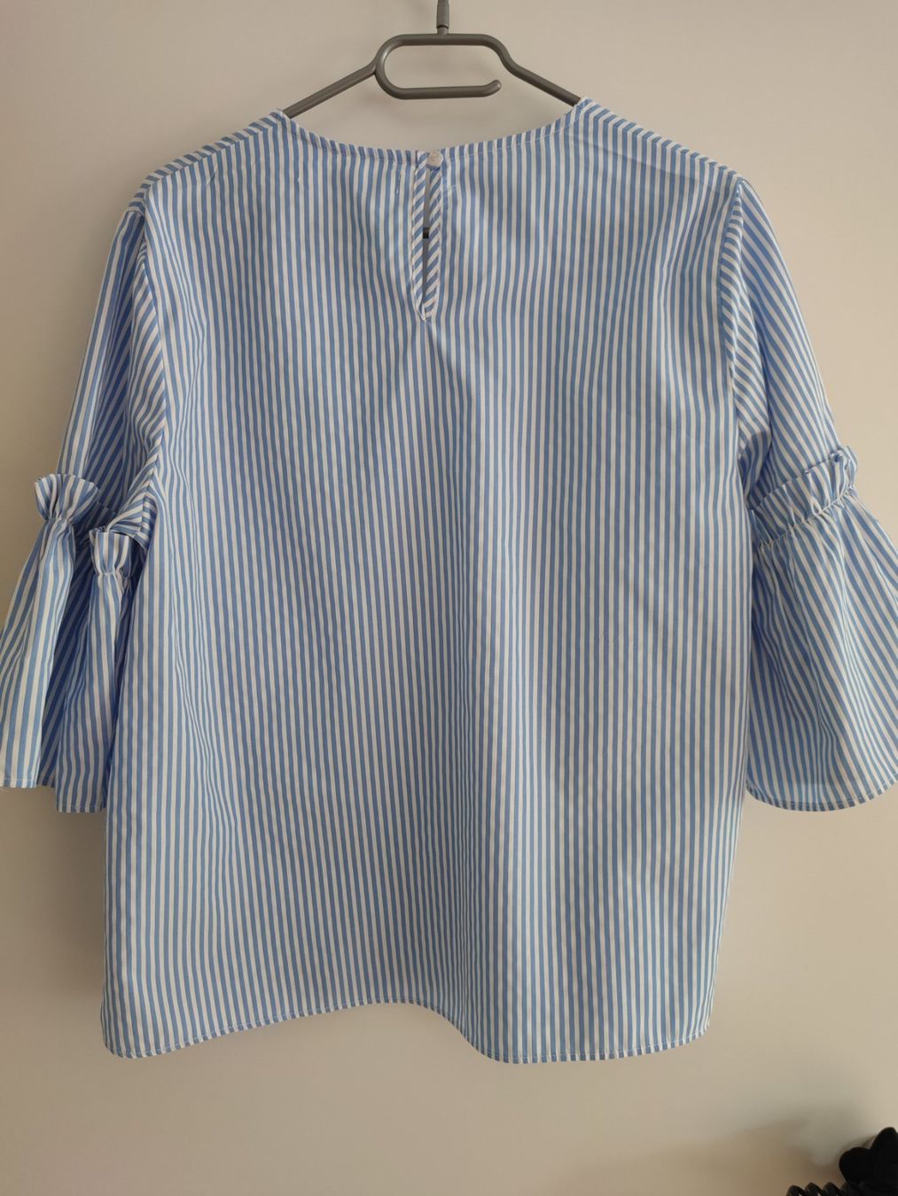 Top: Sfera top L – Usato da Sursee venduto da Re.joy 1