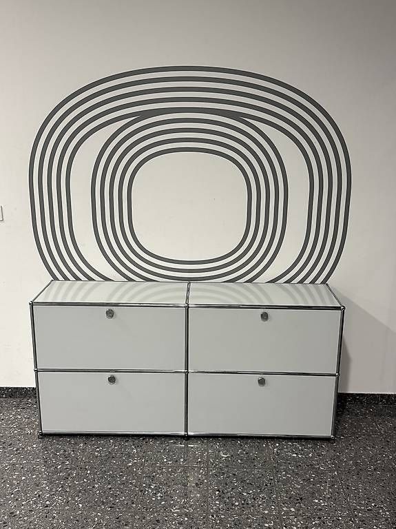 Scaffali: USM Haller Sideboard Lichtgrau. – Usato da Glattbrugg venduto da q-aderdesign