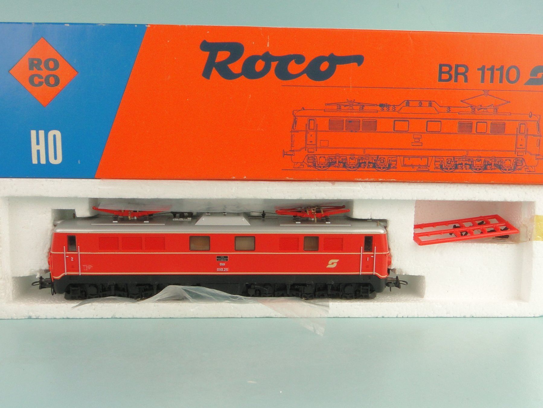 Roco Modellini di ferrovie: Roco 4198B ÖBB  1110, Neuwertig – Usato da Bülach venduto da cann11 7