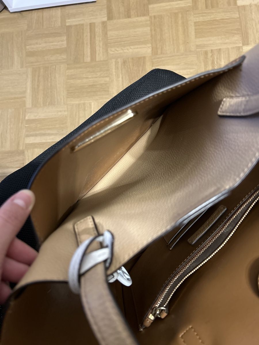 Michael Kors Sacs femmes: Sac Michael Kors épaule – D'occasion à Yverdon-les-Bains par Satim1 7