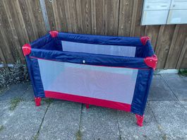 Reisebett Kinderbett faltbar blau-rot guter Zustand