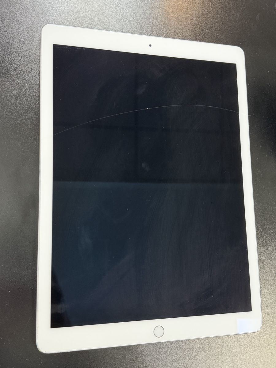 Apple Tablet PC: iPad Pro 12.9 2 Generation WiFi -Cellular Space gray – Difettoso da Zürich venduto da Handycaree 1