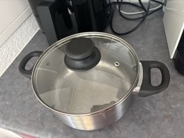 Pot with lid