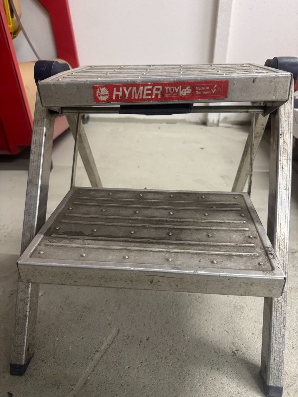 Hymer Scale: Aluminium Klapptritt 2 Stufen HYMER – Usato da Wängi venduto da inf_2hrj
